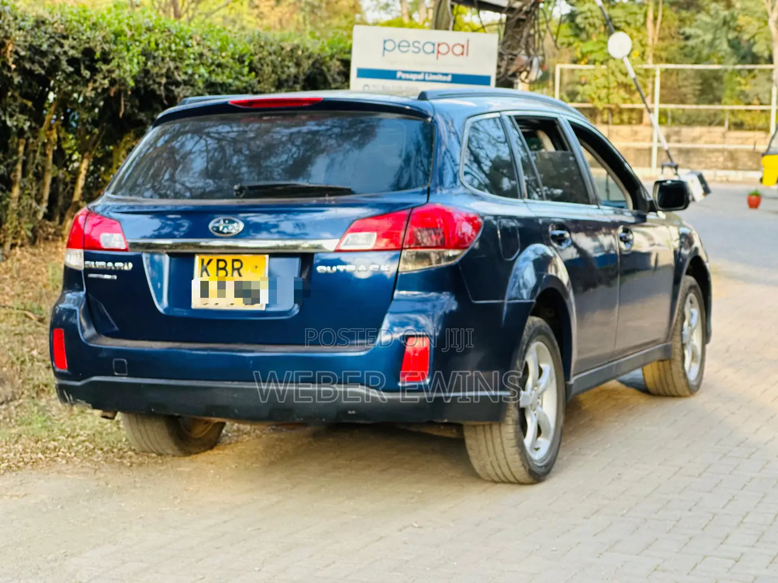 Subaru Outback 2011 Blue