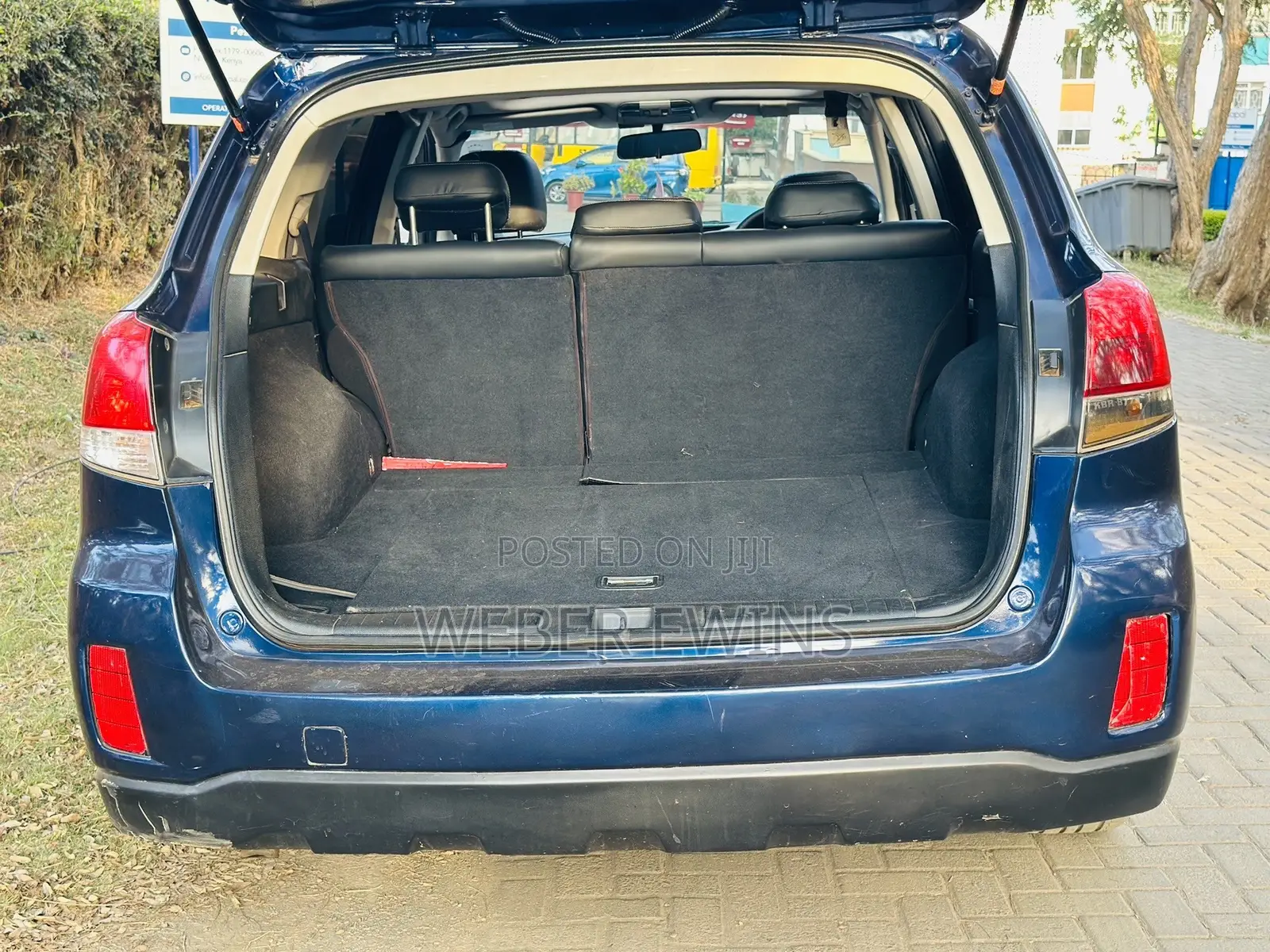 Subaru Outback 2011 Blue
