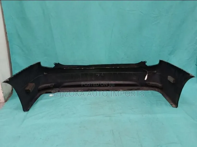 R Bumper Nissan Elgrand 2012