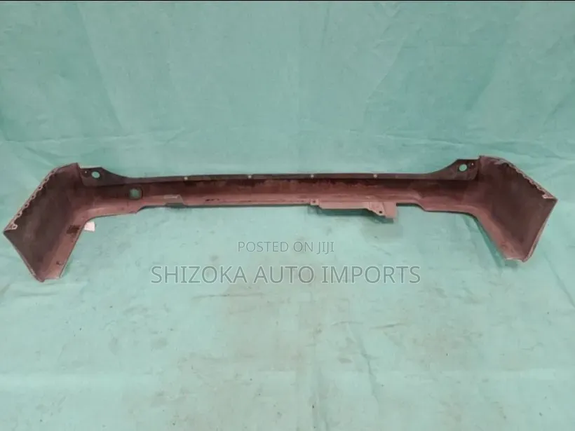 R Bumper Assy Mitsubishi Delica D:3  2011