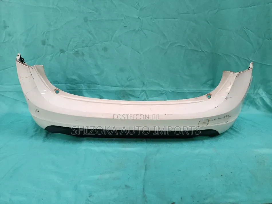 R Bumper Assy Volvo V60  2012