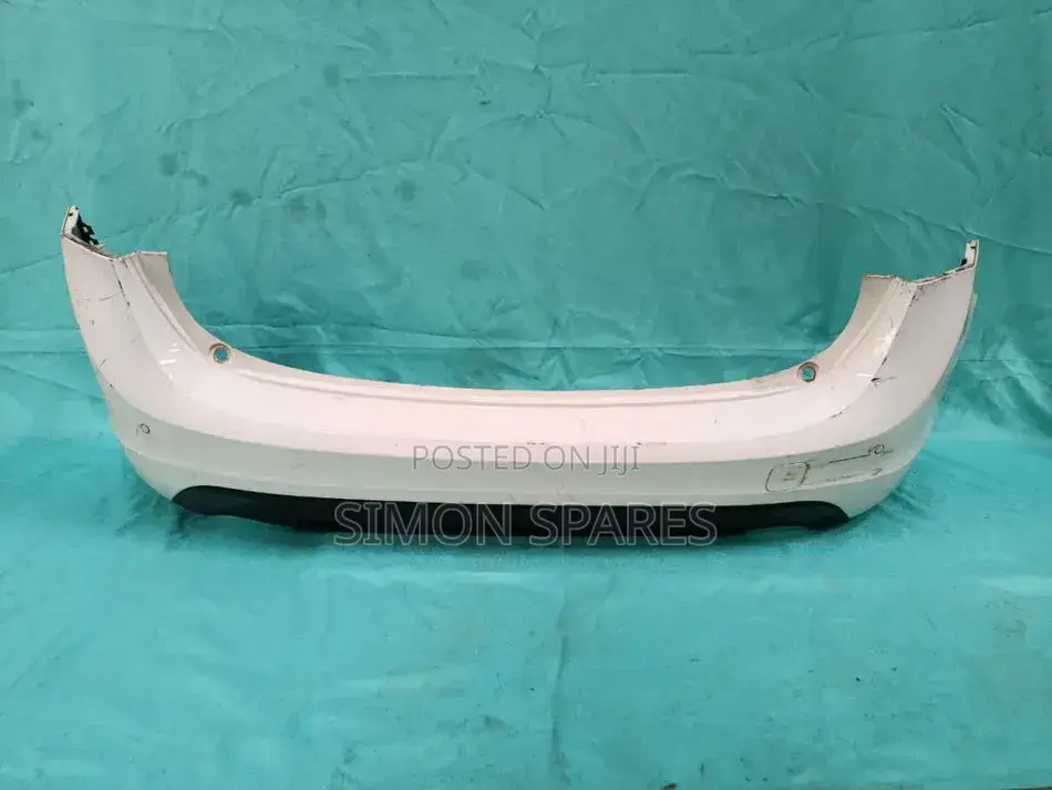R Bumper Assy Volvo V60  2012