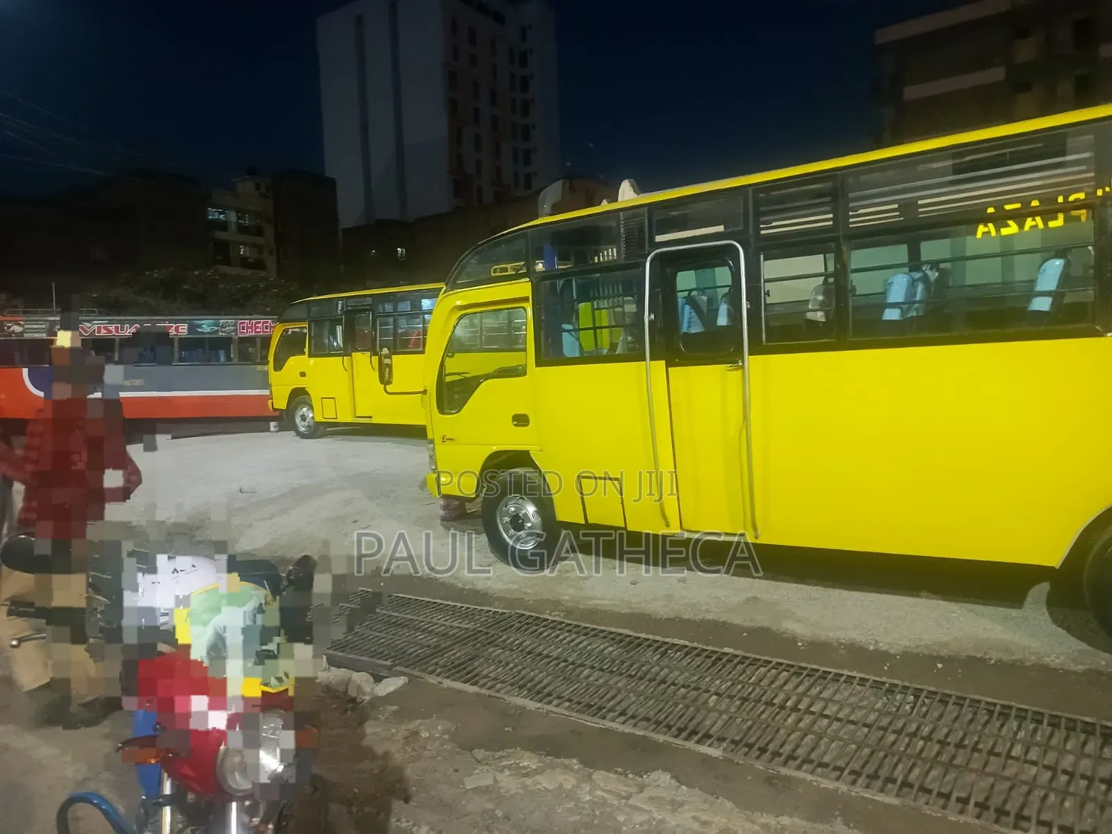 Isuzu NQR 2016 Yellow