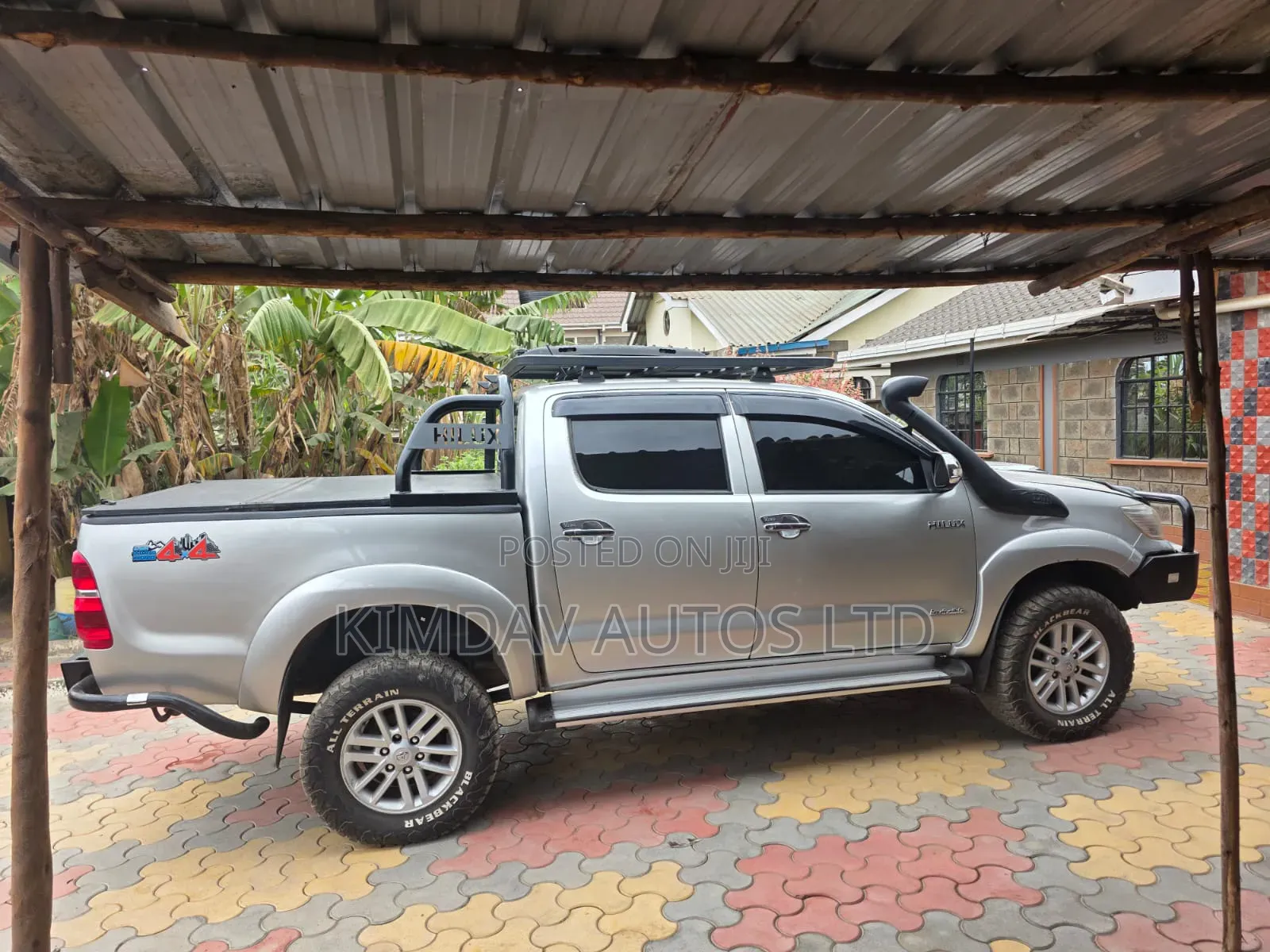 Toyota Hilux 2013 Silver