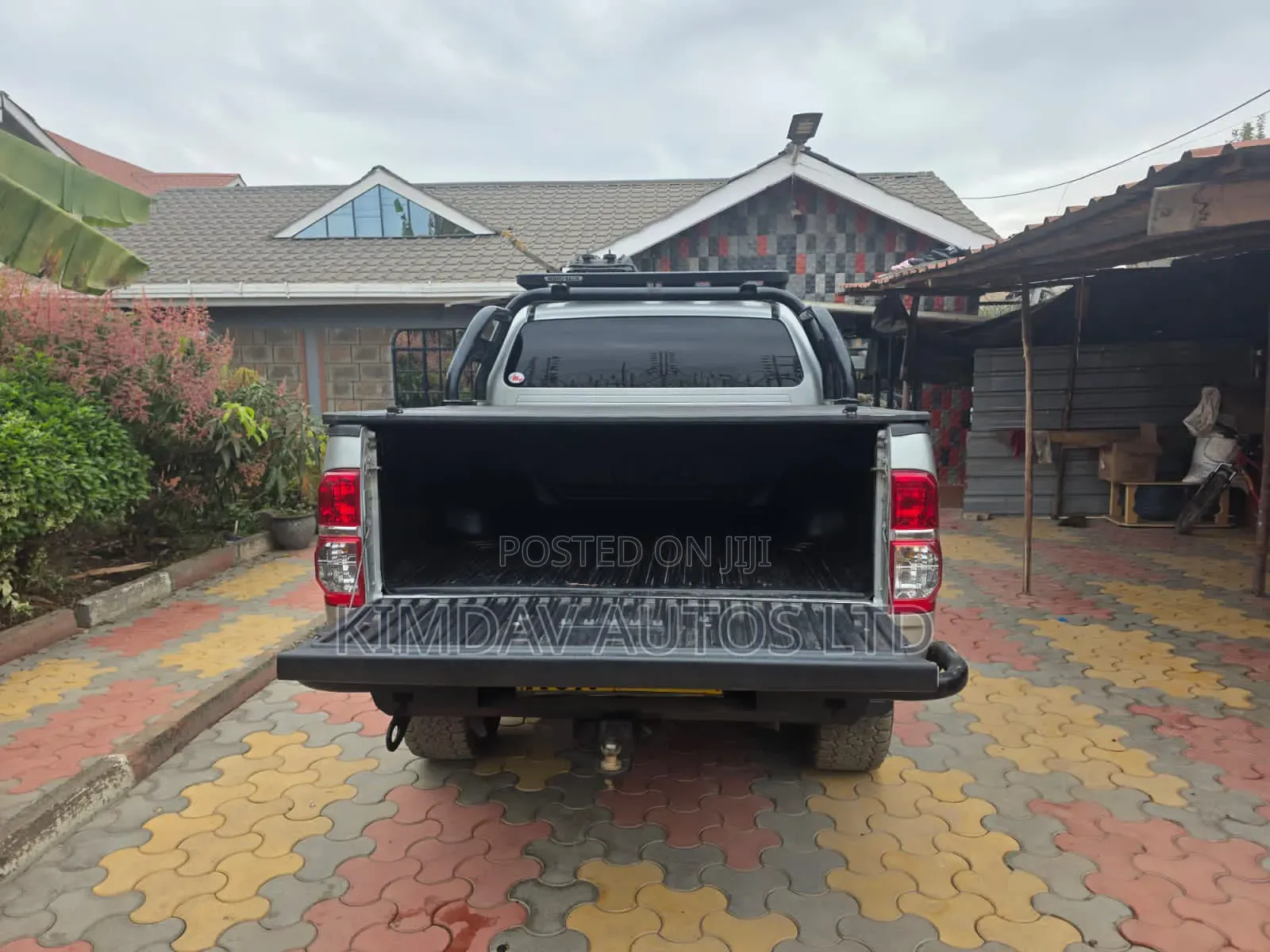 Toyota Hilux 2013 Silver