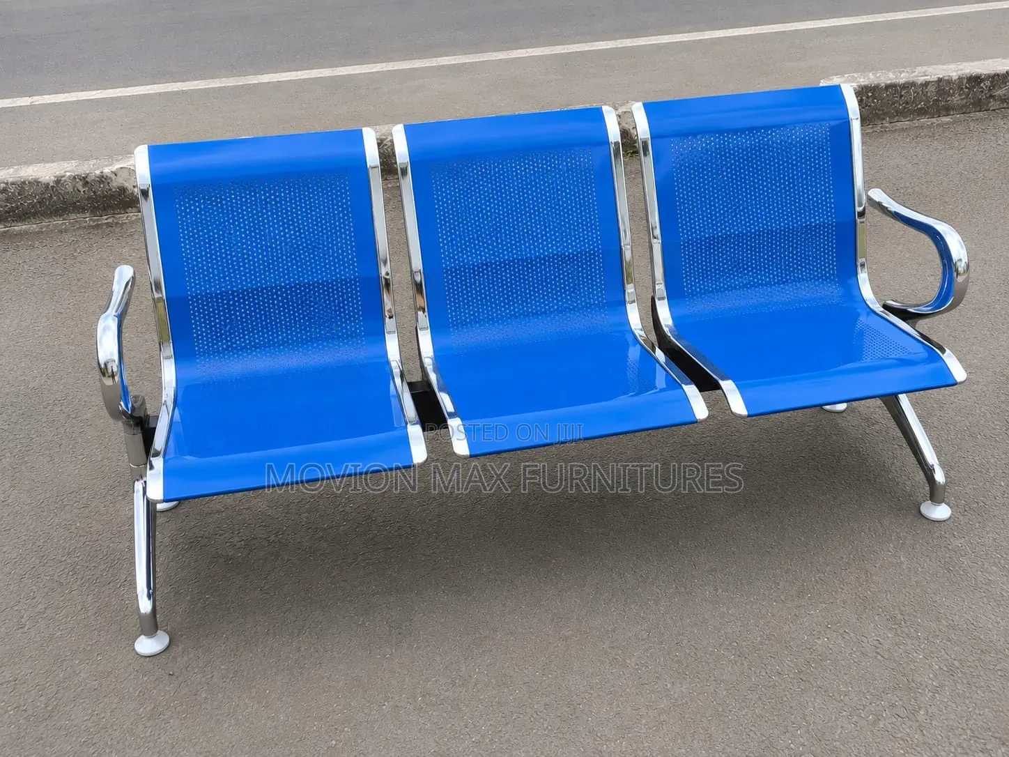 Waiting Chairs. Caucase Chairs