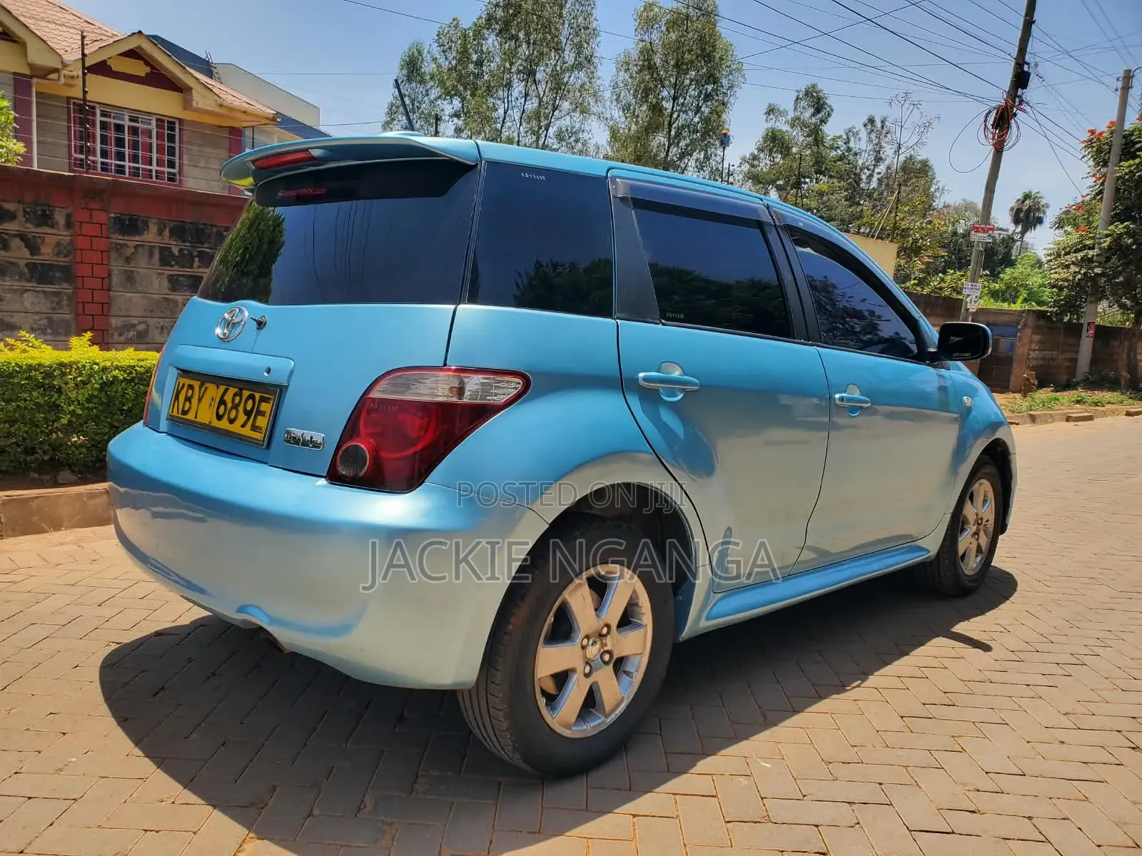Toyota IST 2006 Blue