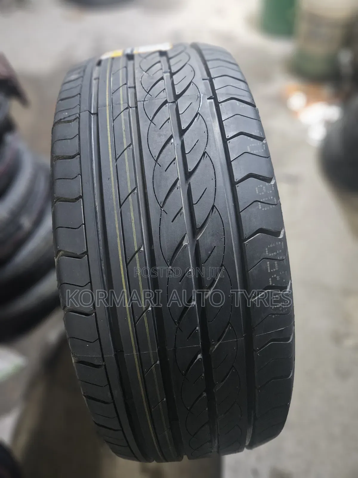 275/45r20 Centara Tire
