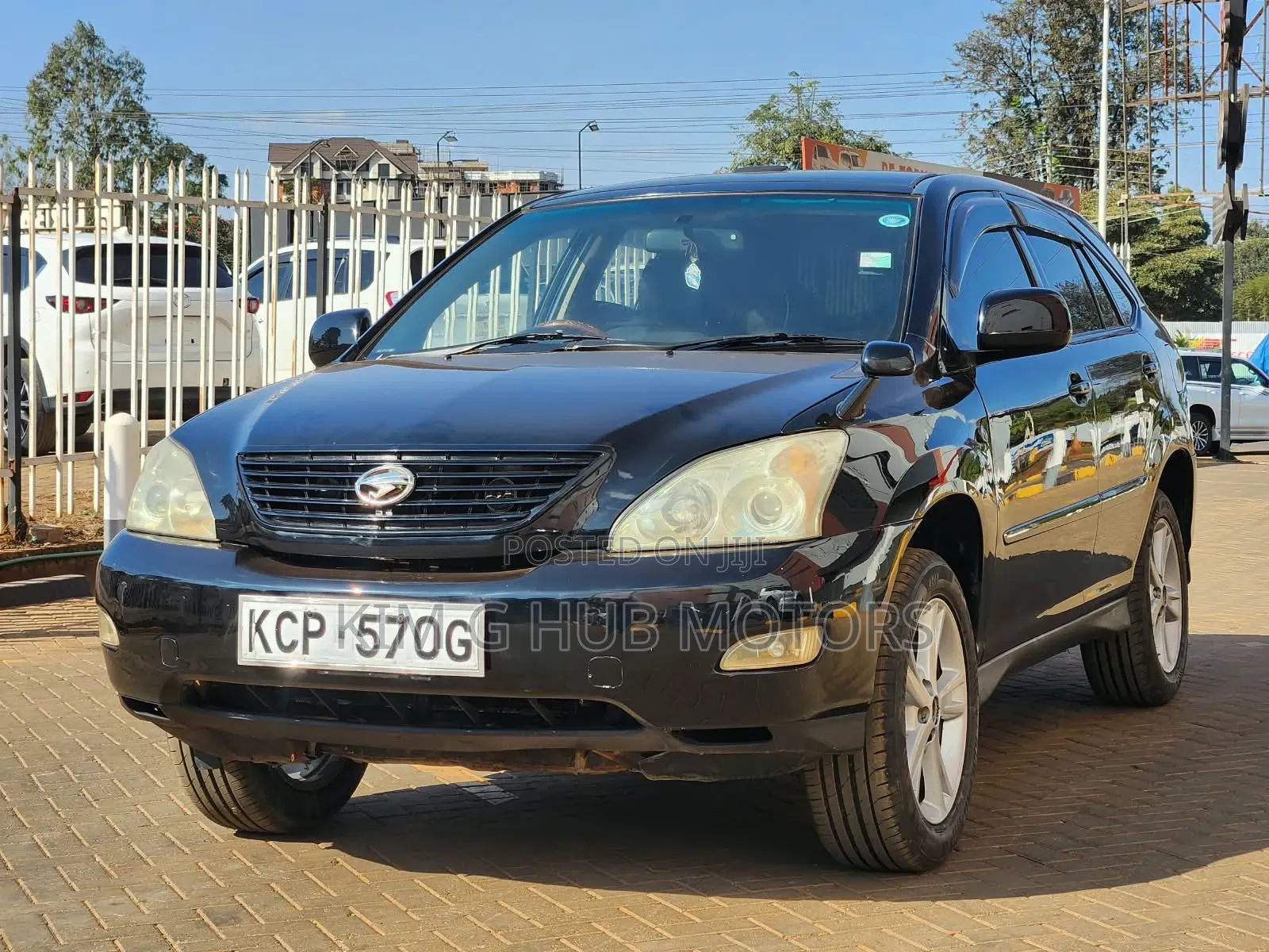Toyota Harrier 2.4 2010 Black