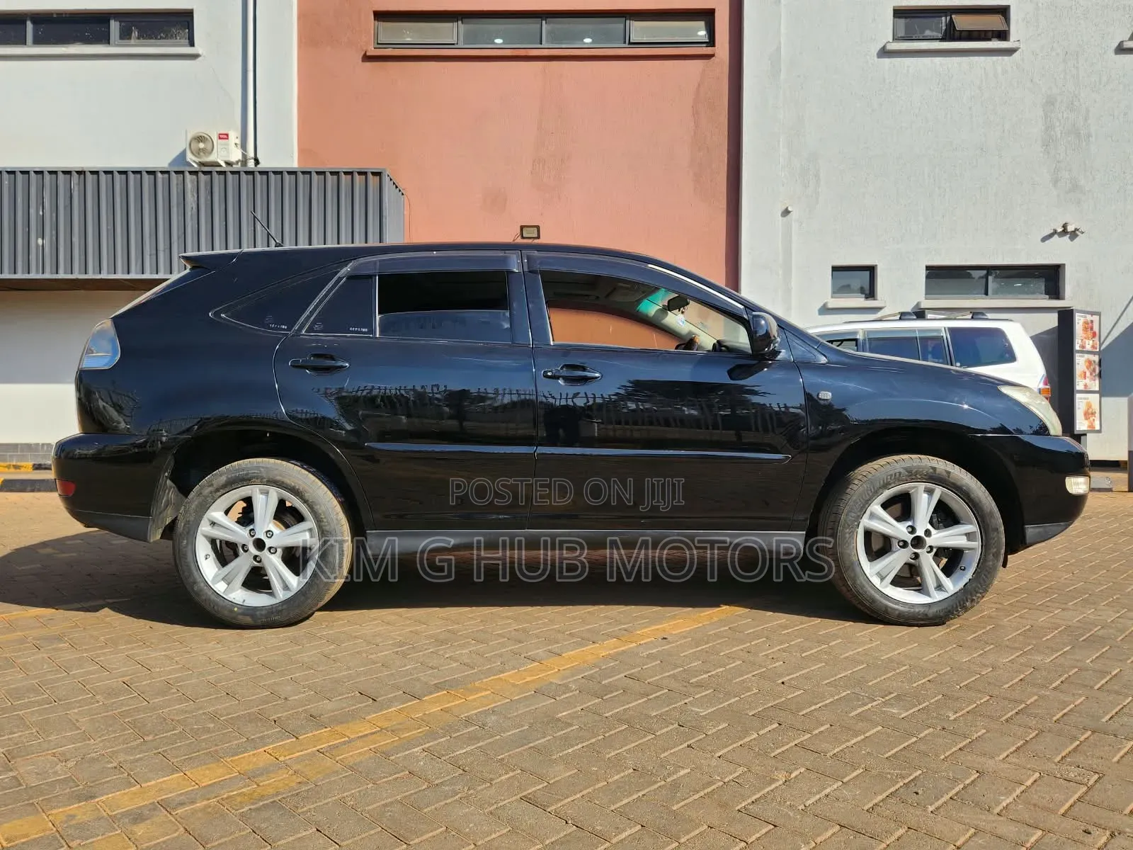 Toyota Harrier 2.4 2010 Black