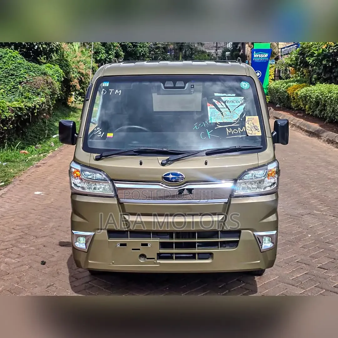 Daihatsu Hijet 2018 Green