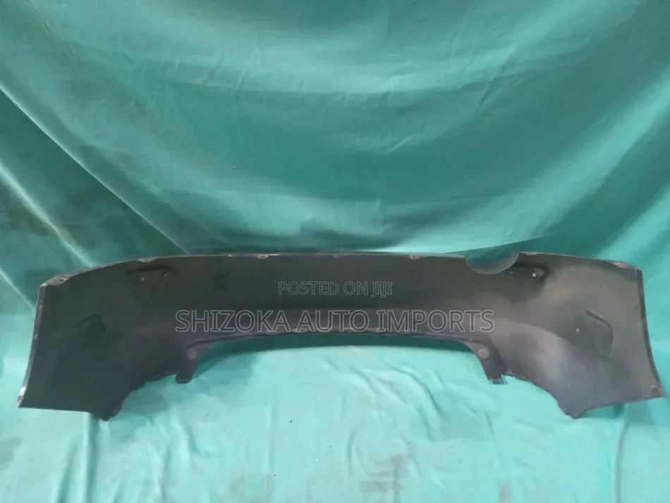 R Bumper Assy Subaru Impreza  2009