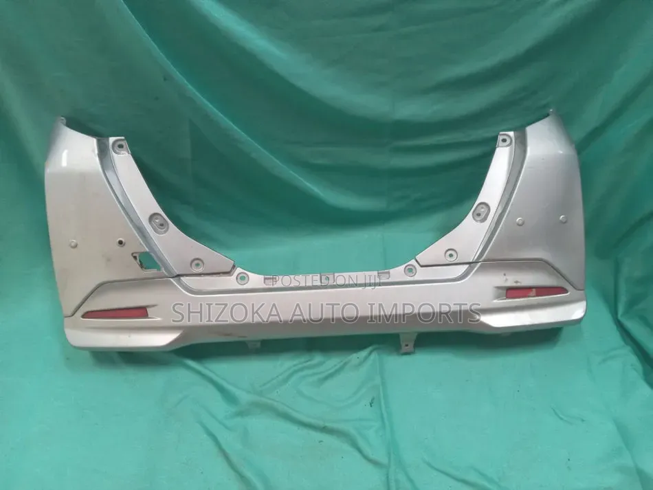 R Bumper Assy Toyota Tank  2019