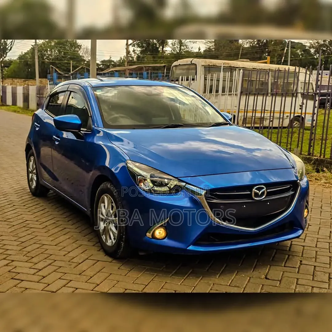 Mazda Demio 2018 Blue
