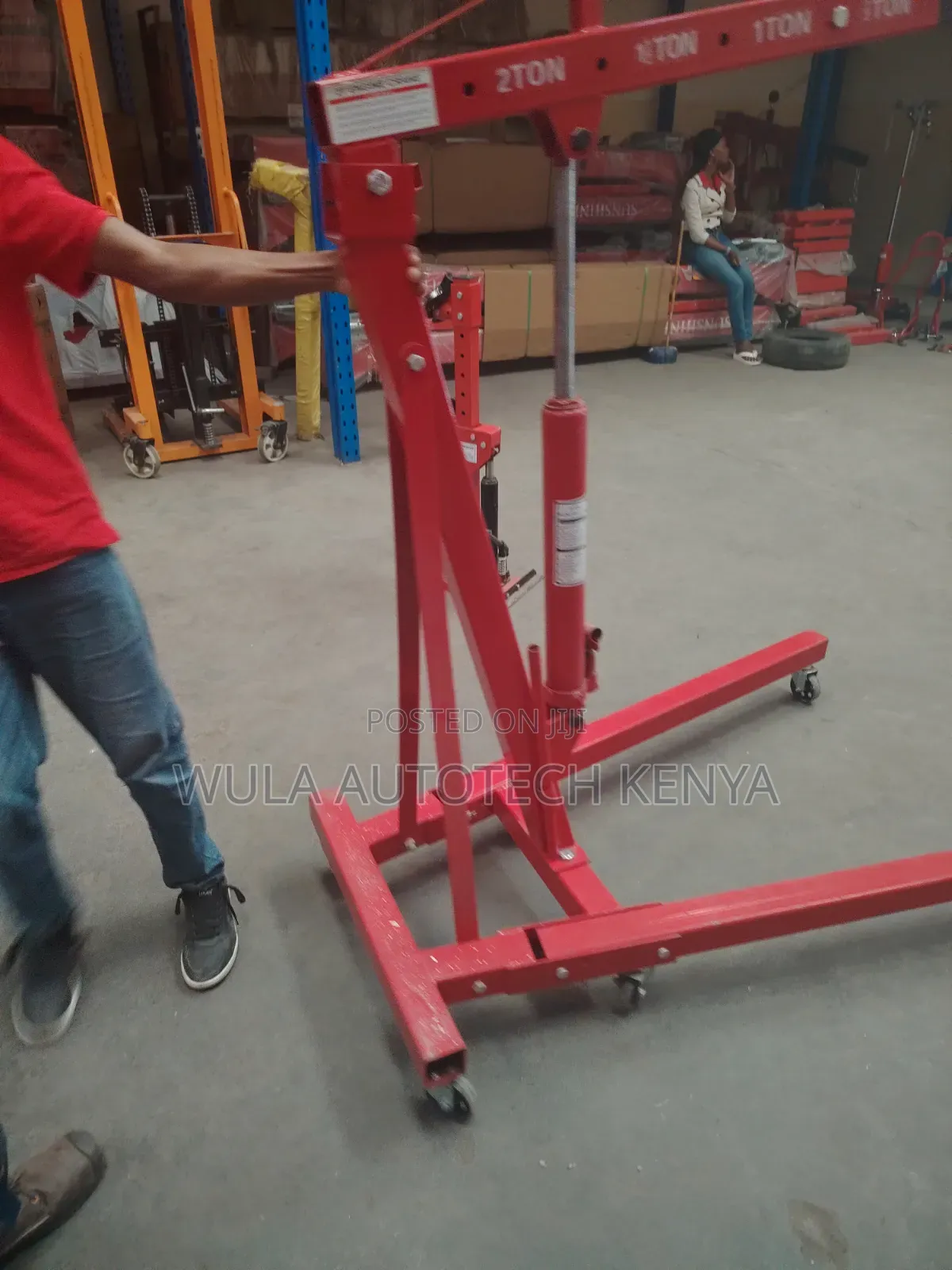 Adjustable Telescopic Boom With Multiple Lifting Position Engine Crane