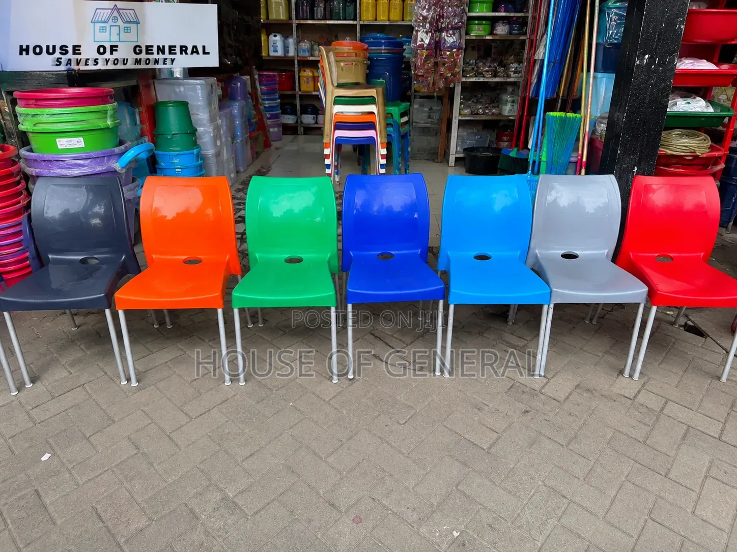 Goid Quality Armless Plastic Chairs  With Metal Tubing. Durable Chair