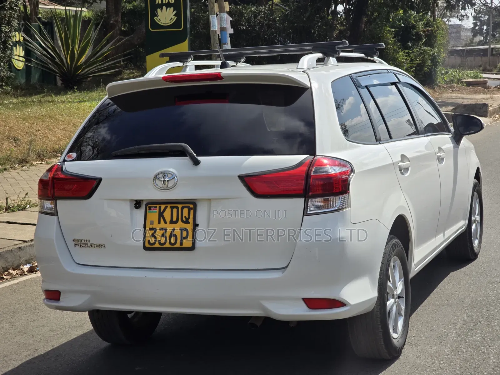 Toyota Corolla Fielder 2017 White