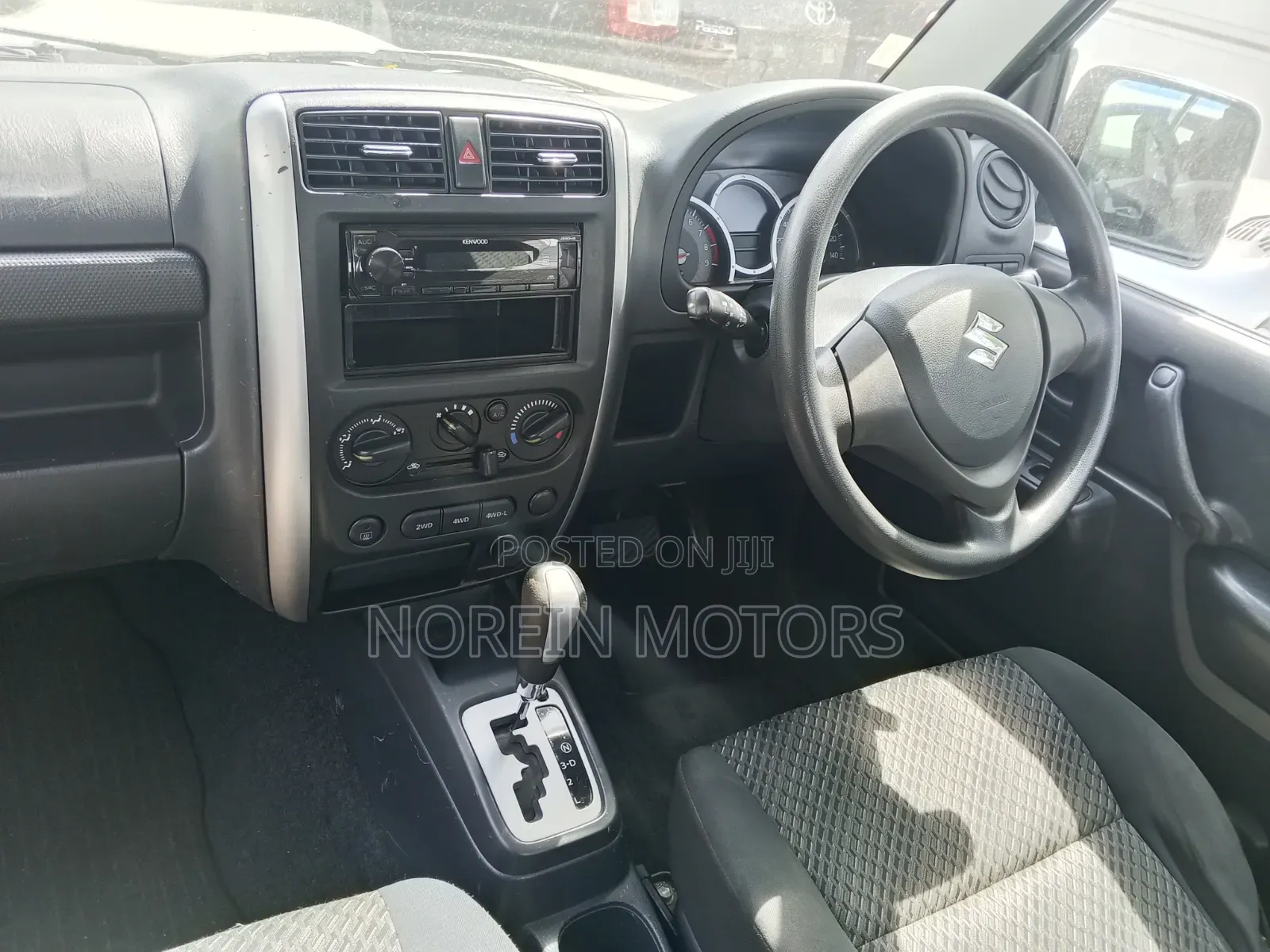 Suzuki Jimny 2018 White