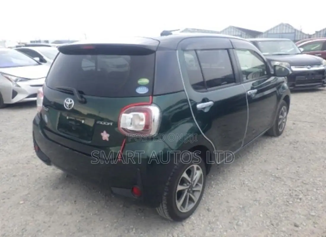 Toyota Passo 2020 Green
