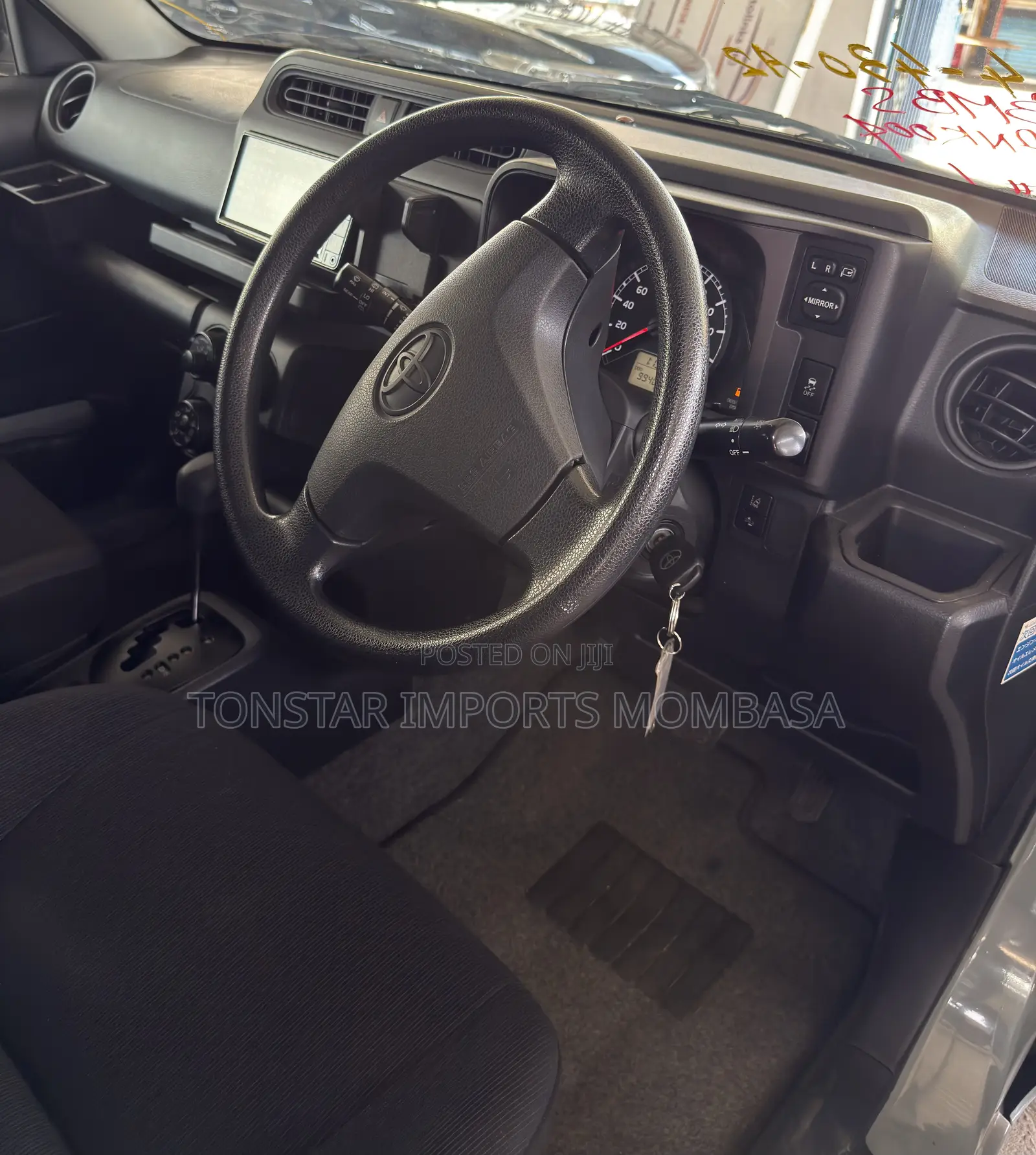 Toyota Probox 1.5 F 2WD 2019
