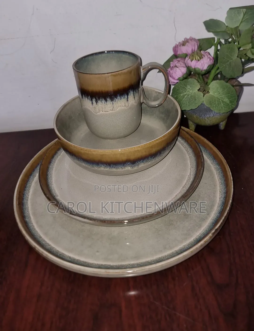 24 PC Ceramic Dinner Set