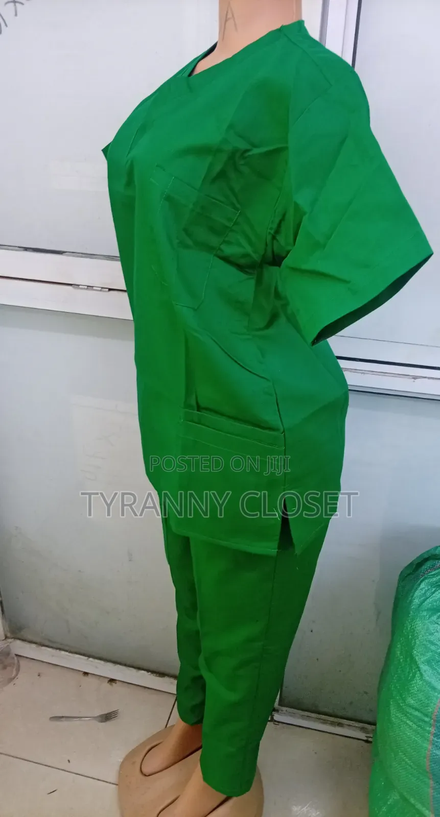 Scrubs (Workwear)