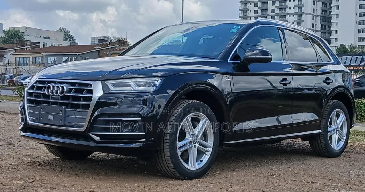 Audi Q5 2018 Black