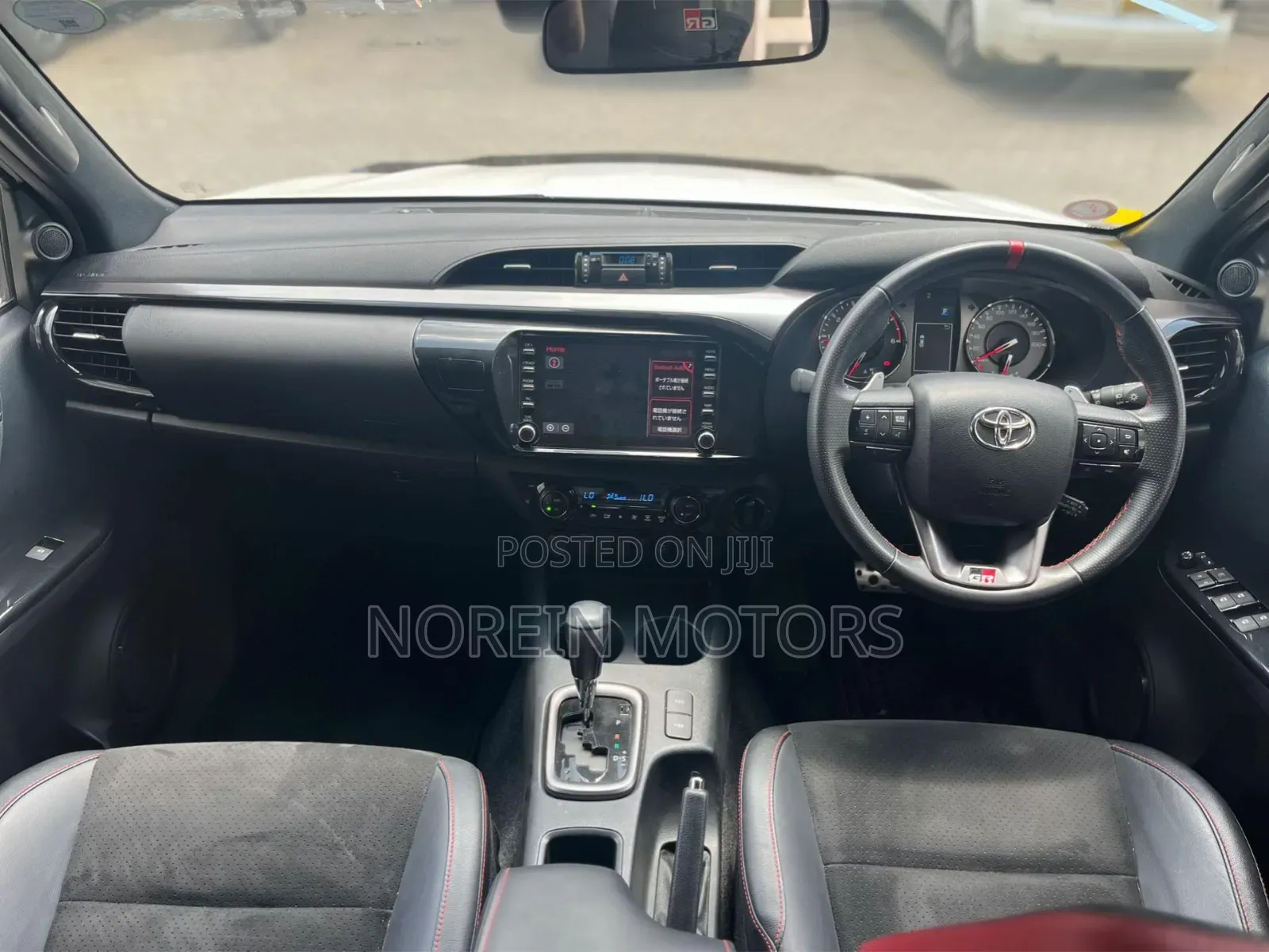 Toyota Hilux 2022 Off white