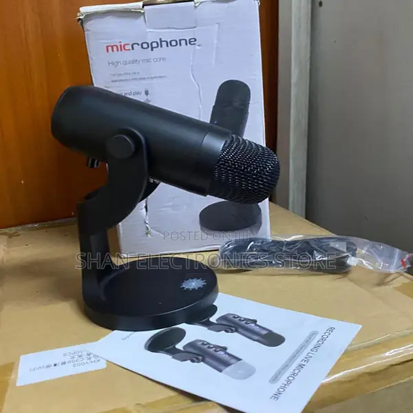 Modern Appearance Premium Podcasting Mic for Clear Voice Reduced