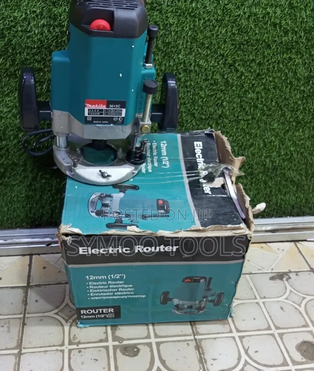 High Powered Makita Plunge Router
