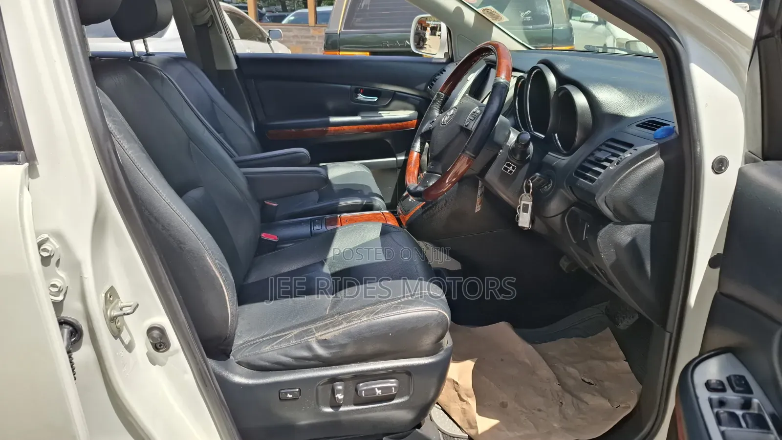 Toyota Harrier 2010 White