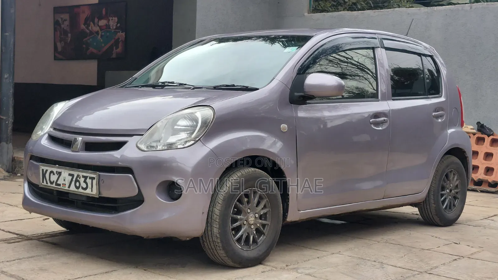Toyota Passo 2015 Purple