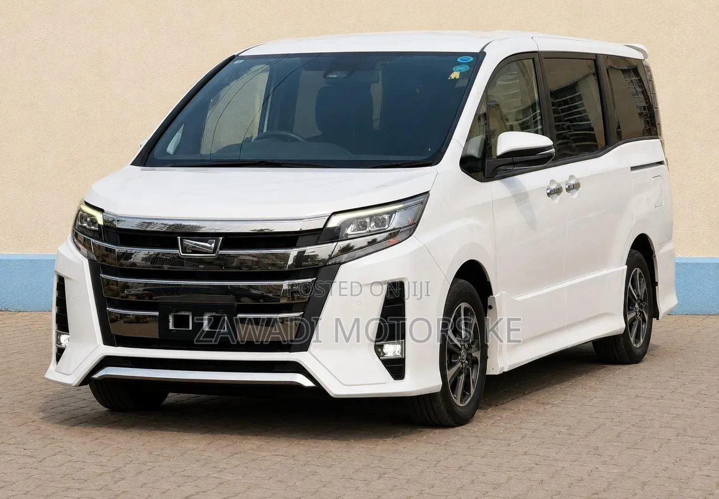 Toyota Noah 2019 White