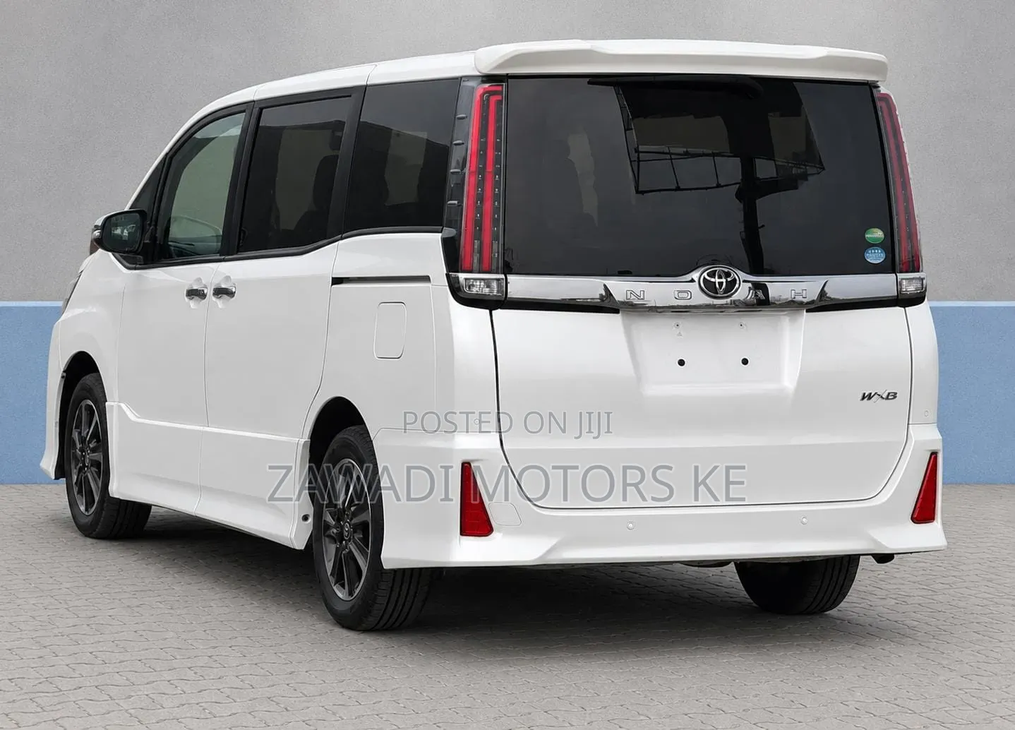 Toyota Noah 2019 White