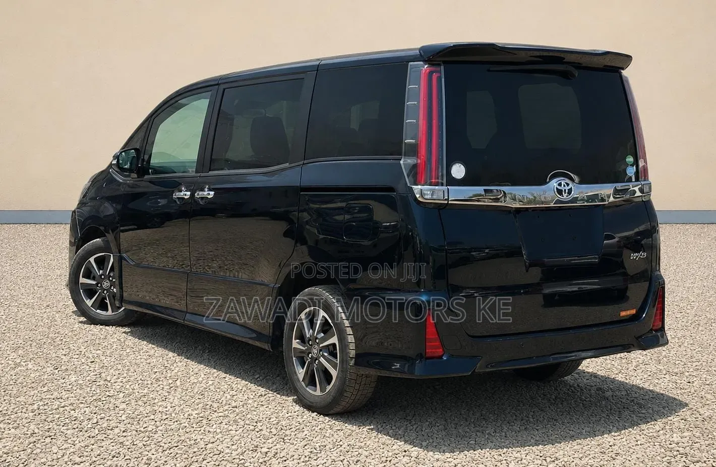 Toyota Noah 2020 Matt Black