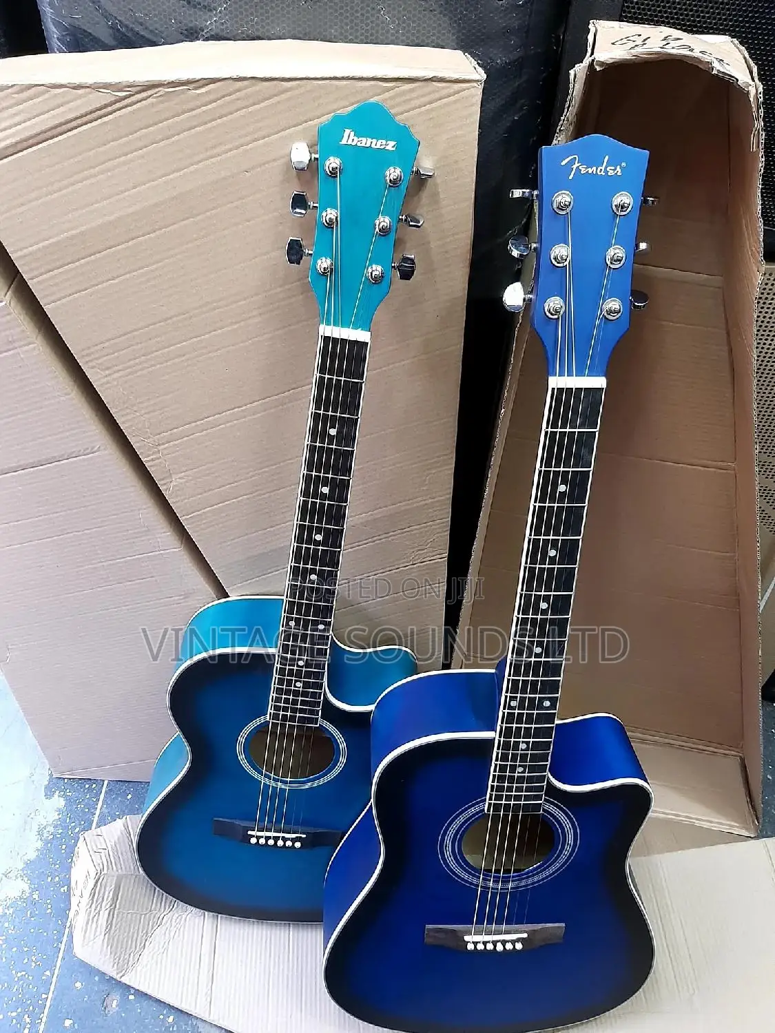 Full Size Acoustic Box Guitar+ Bag
