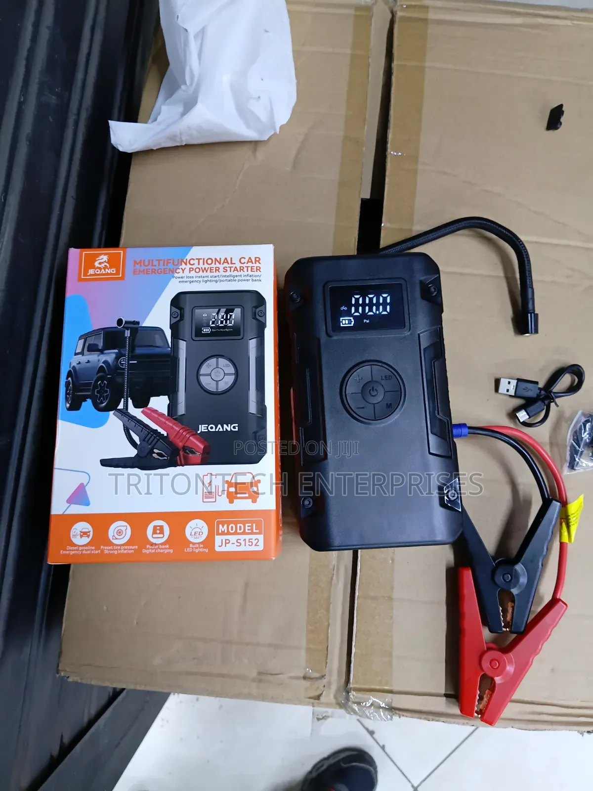 VoltCompress 4-in-1: The Ultimate Roadside Lifesaver Jump Starter
