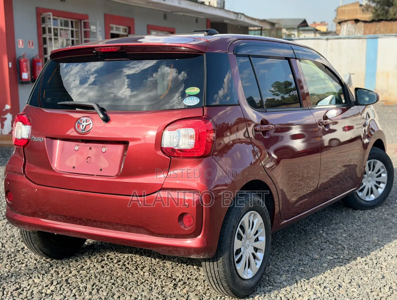 Toyota Passo 2019 Maroon