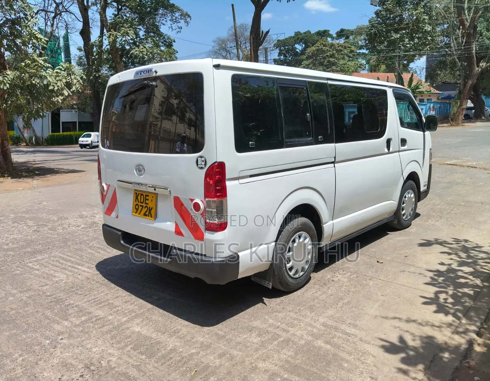 Toyota HiAce 2016