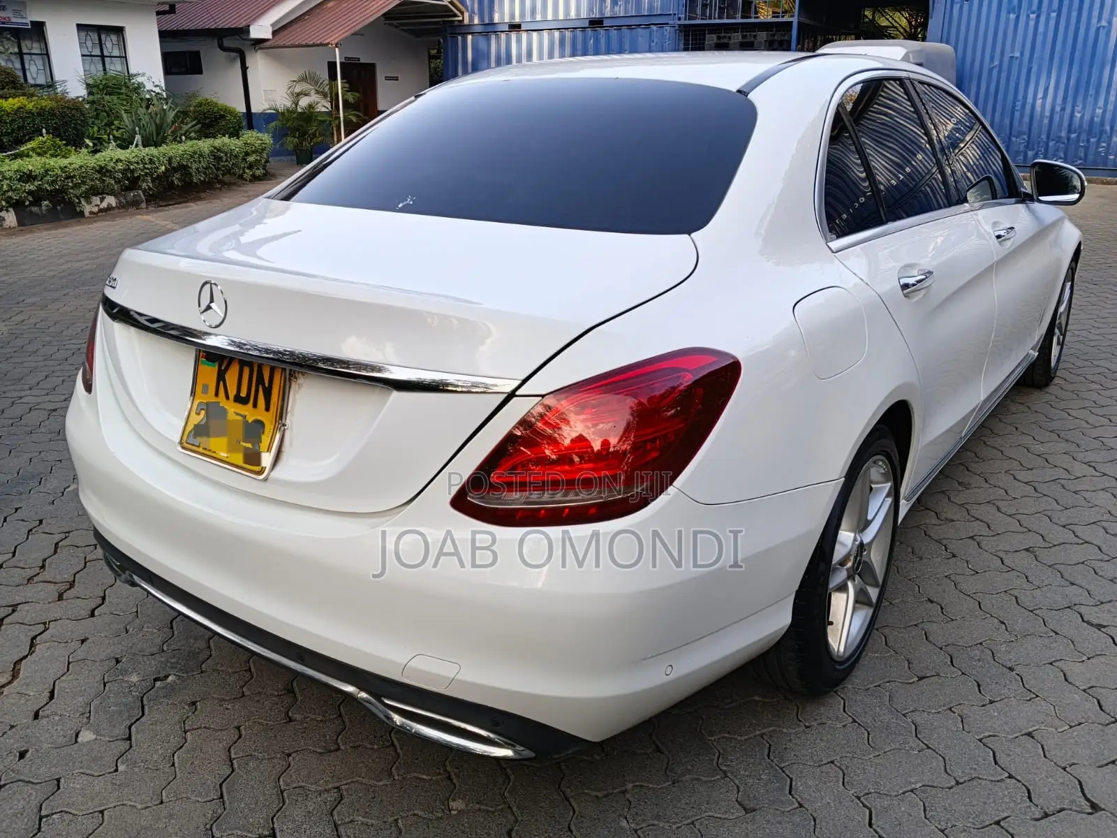 Mercedes-Benz C200 2014 White