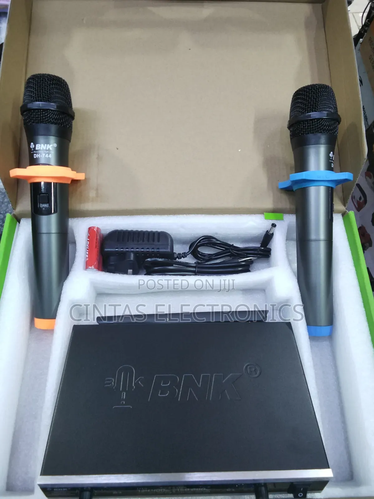 BNK Microphone Dh-744