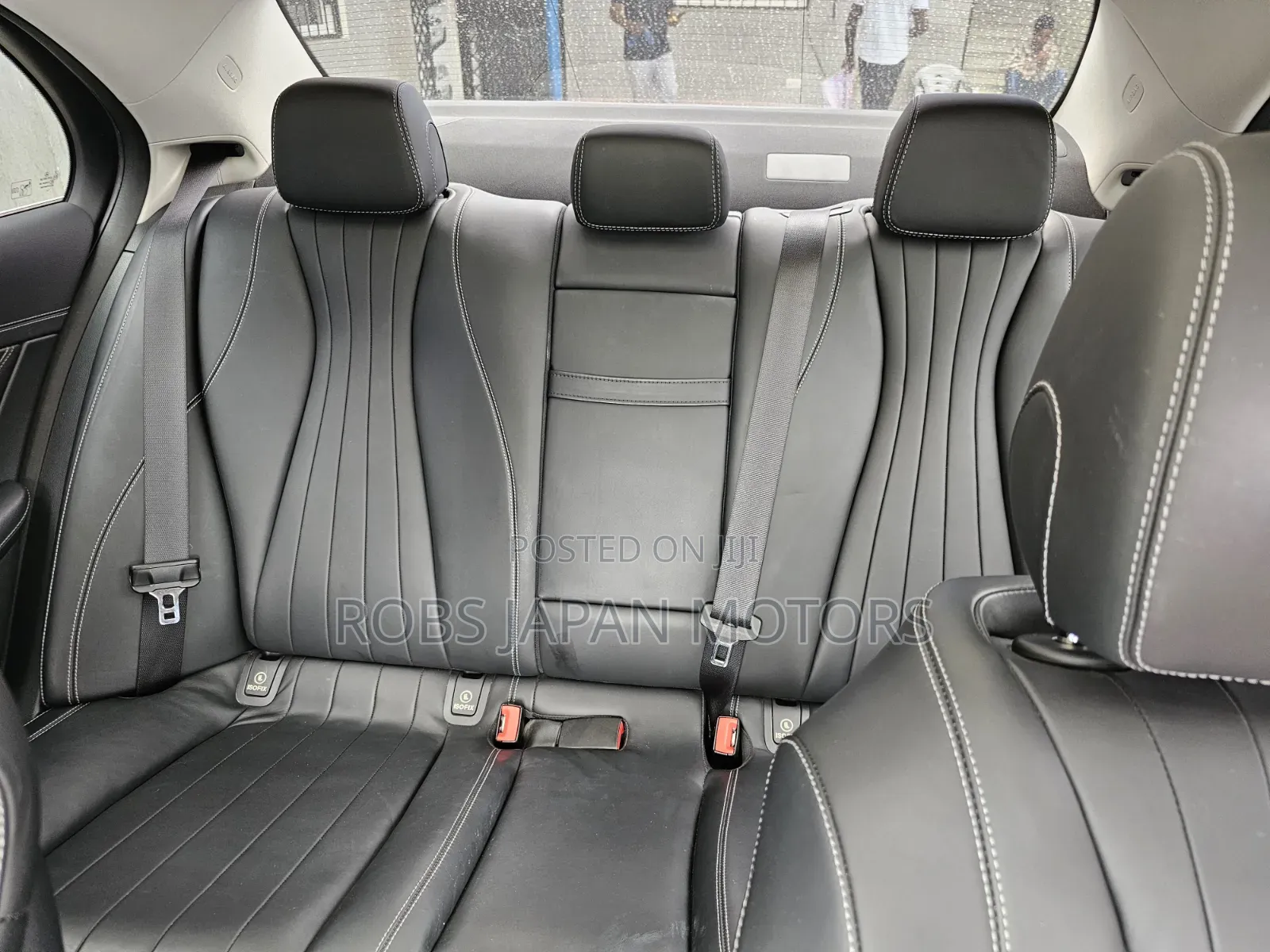 Mercedes-Benz E400 2018 Off white