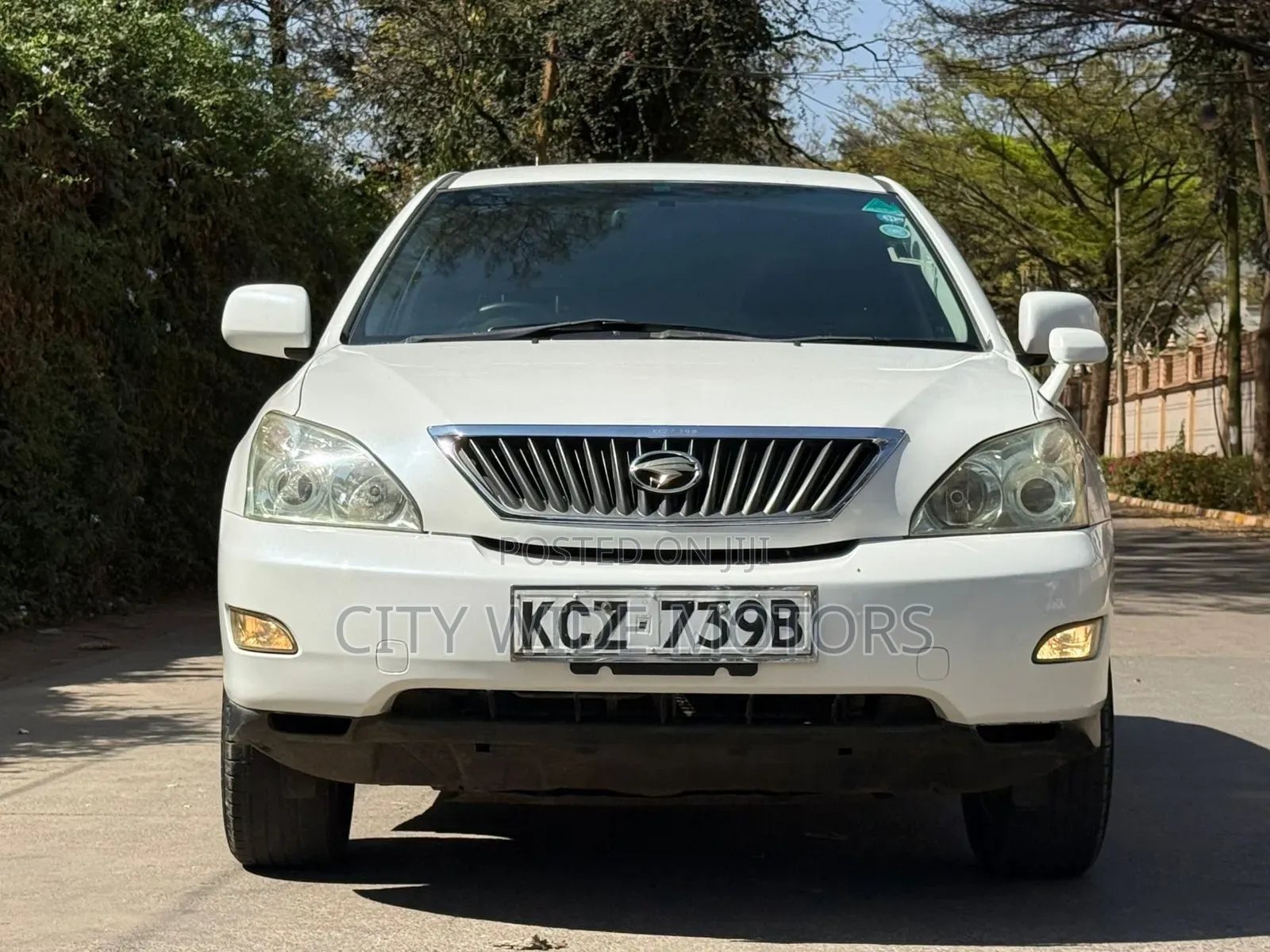 Toyota Harrier 2013 White