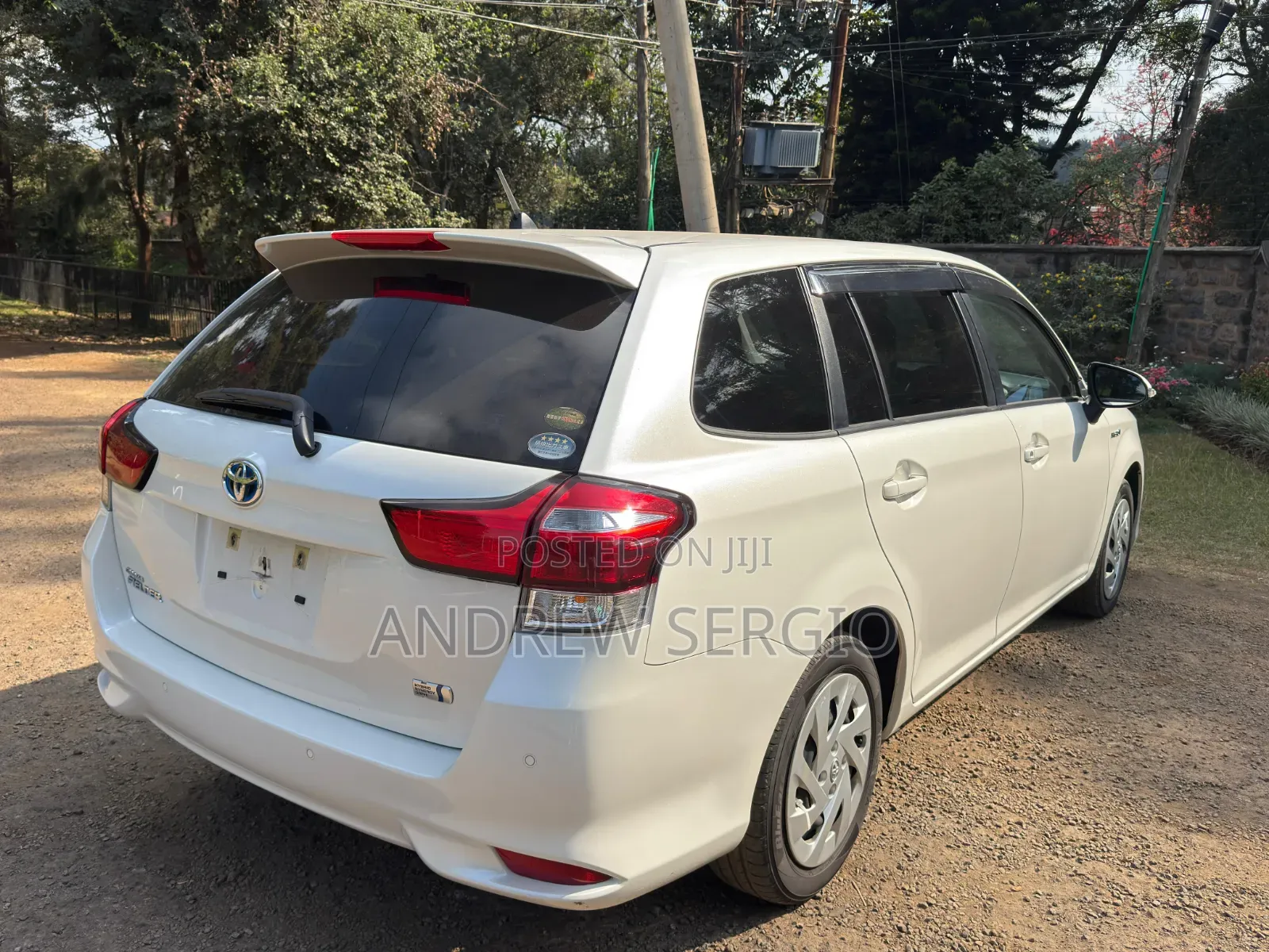 Toyota Corolla Fielder 2019 White