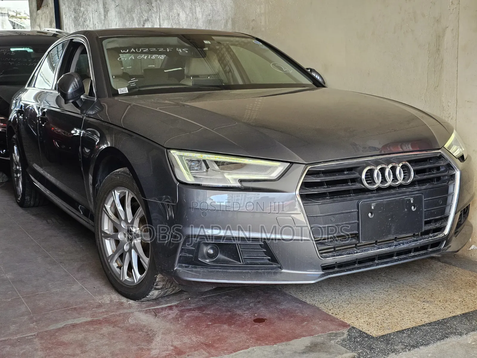 Audi A4 2018 Gray