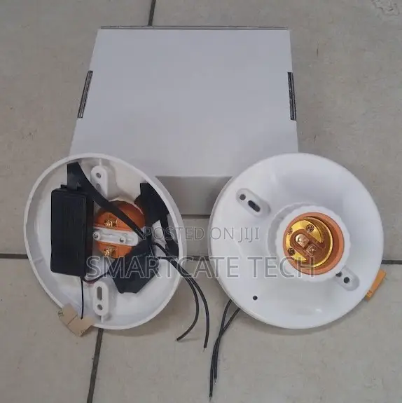 Smart Security Camera Bulb Holder – WiFi Remote View