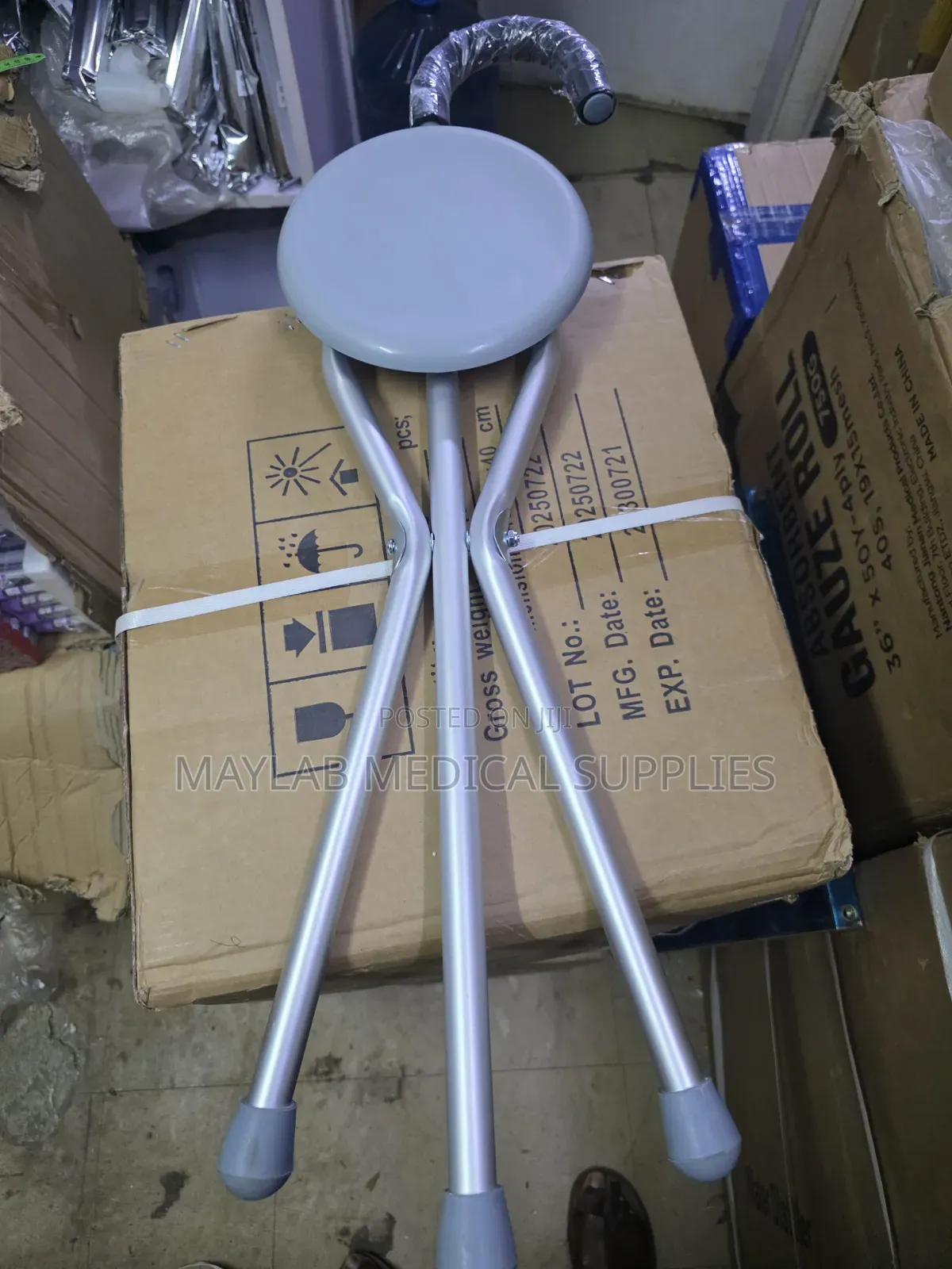 Walking Stick With Chair – Foldable Walking Cane Seat