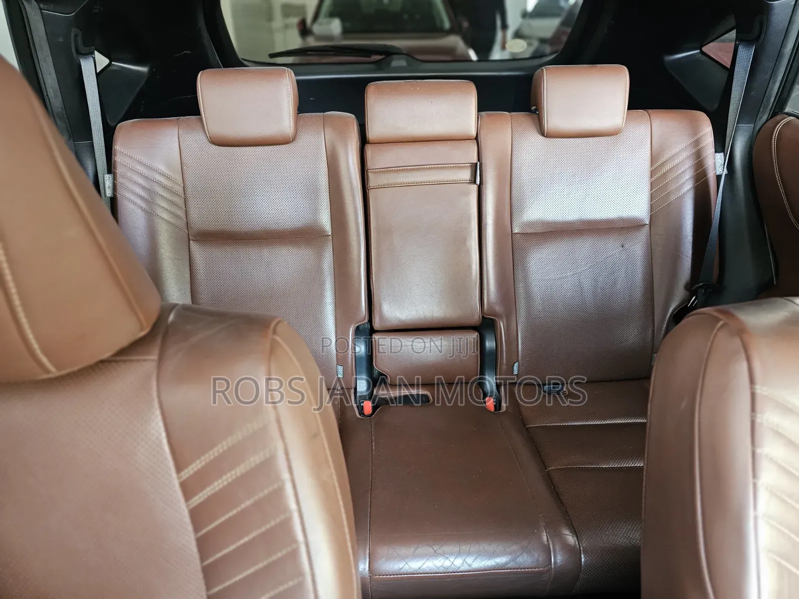 Toyota Harrier 2019 Off white