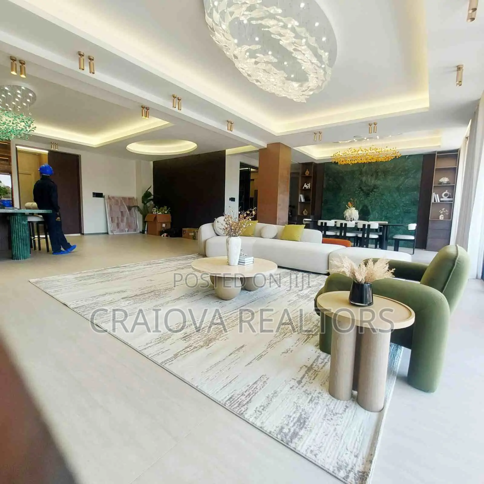 5bdrm Apartment in Spring Valley for sale