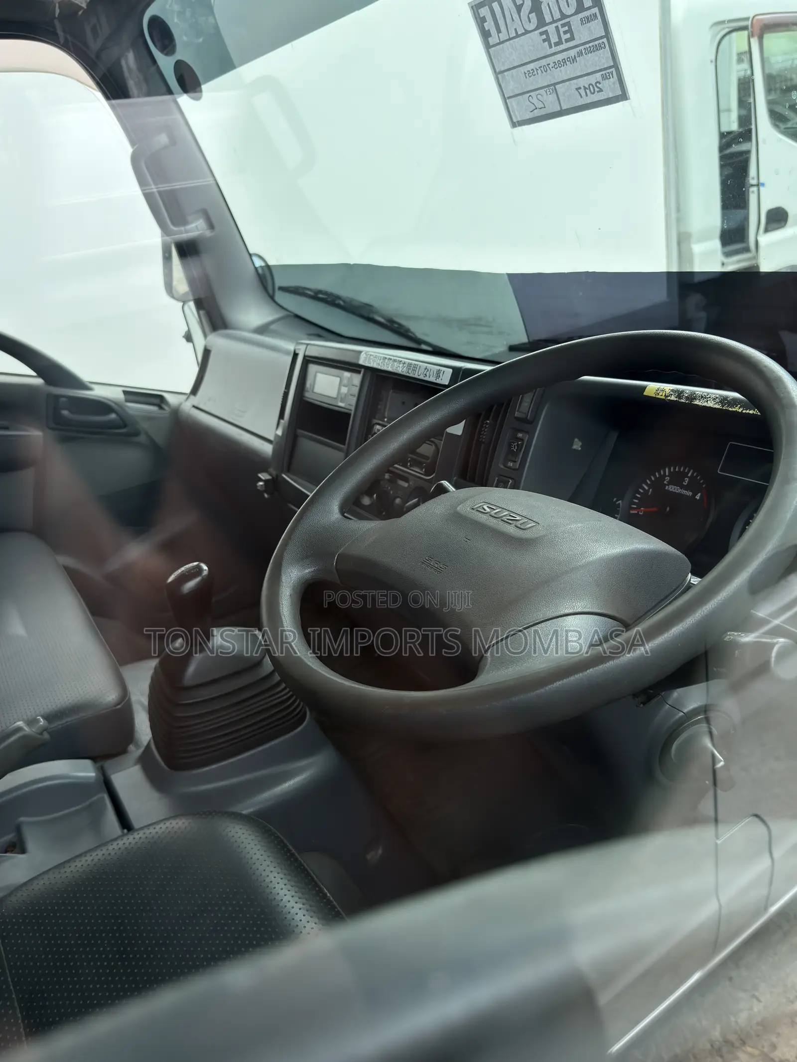 Isuzu Refrigerator Truck